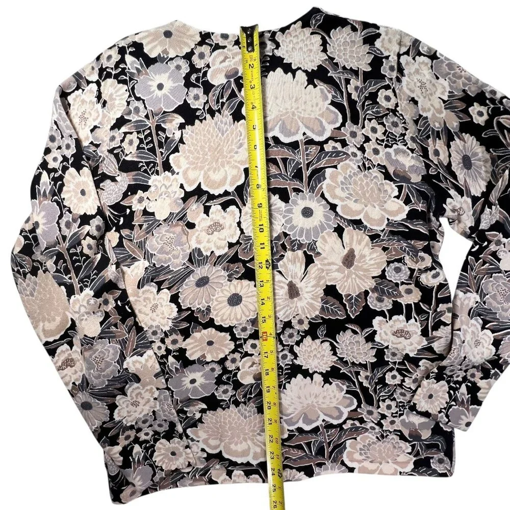 NWOT Isaac Mizrahi Live Floral Button Down Cardigan L Beige Black Womens Sweater - Picture 9 of 11